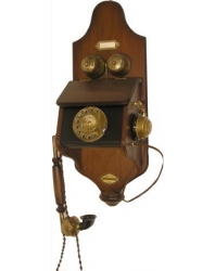 Nástěnný základní telefon